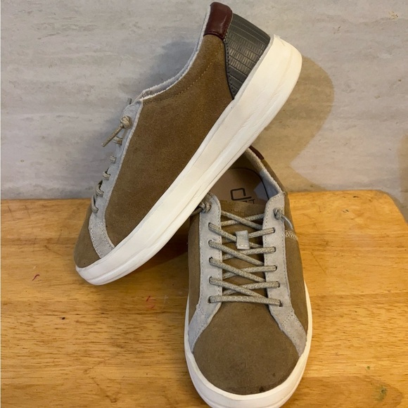 Hey Dude Ladies Karina Suede Chestnut Shoes - Picture 6 of 10